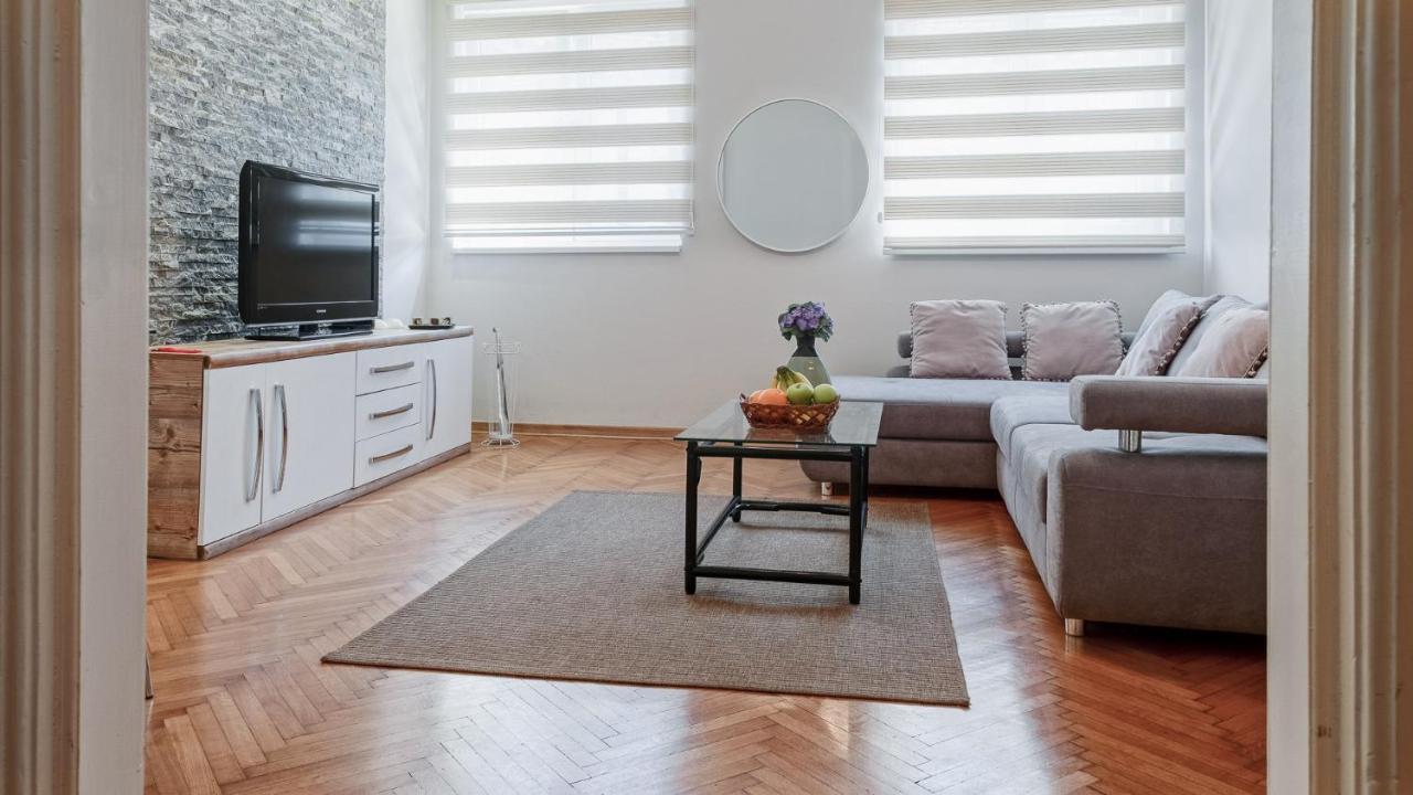 Apartment Prince Palace Belgrad Exteriör bild