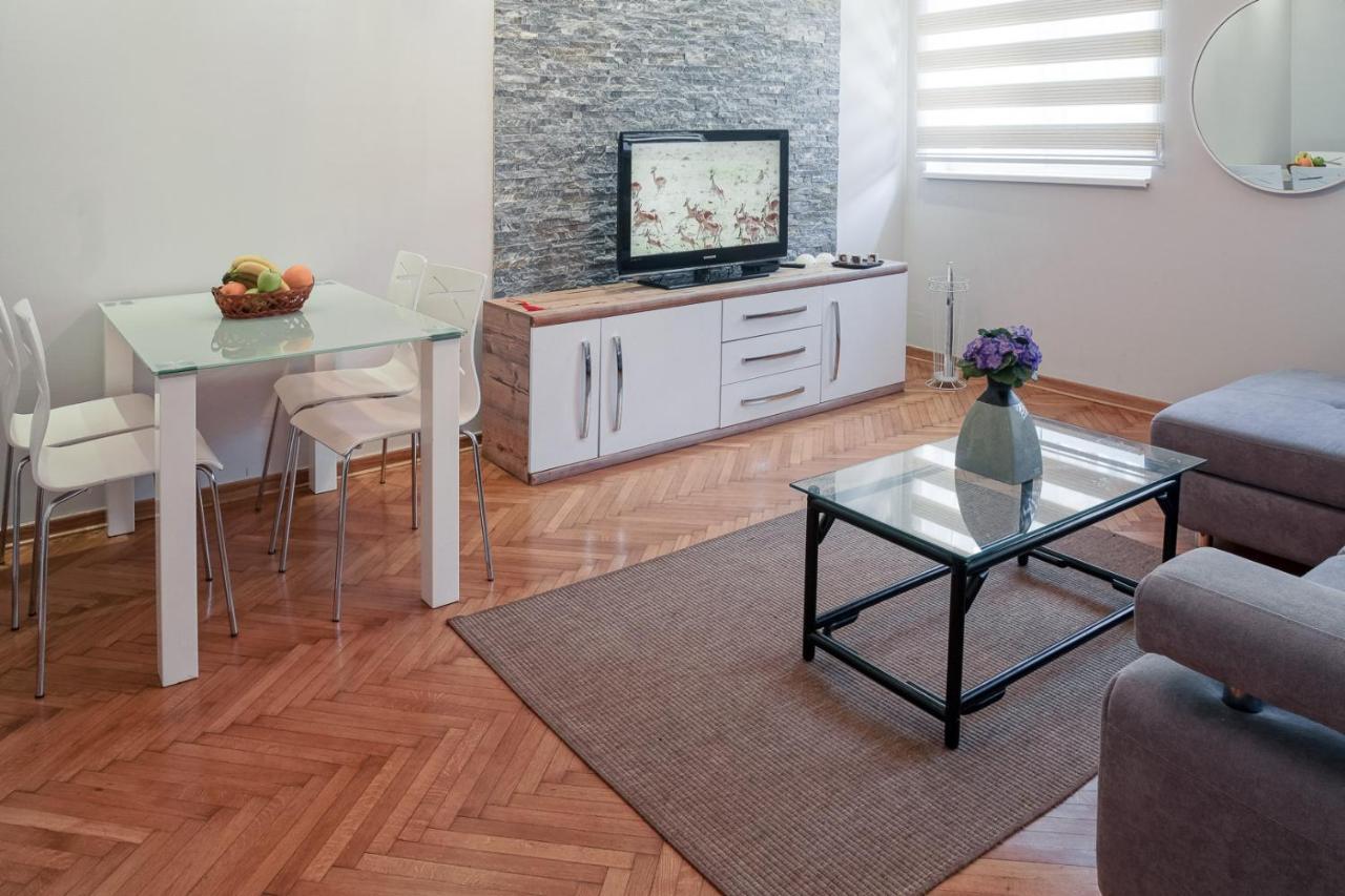 Apartment Prince Palace Belgrad Exteriör bild