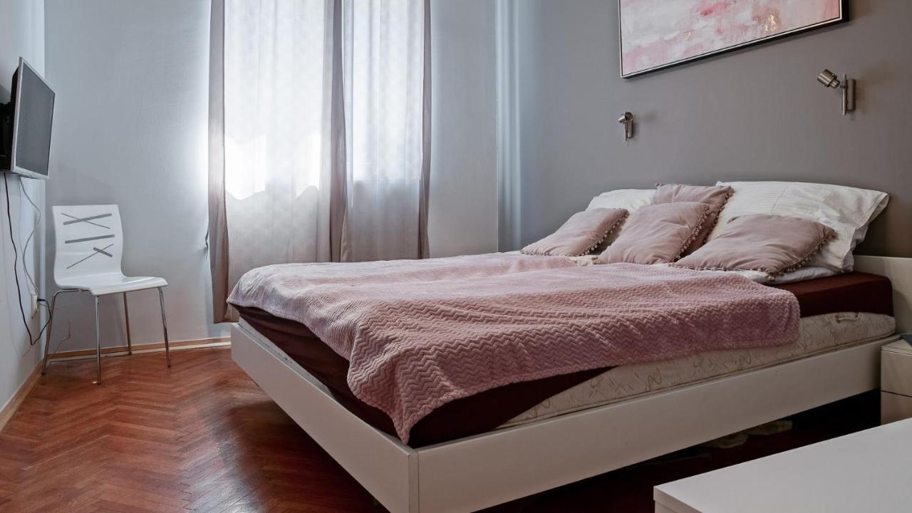 Apartment Prince Palace Belgrad Exteriör bild